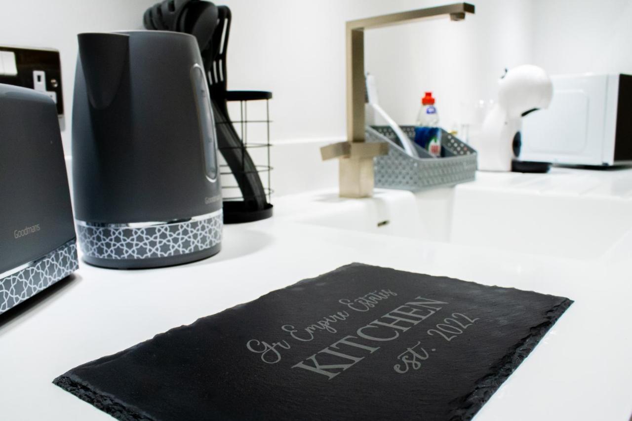 Beautiful Place - 2 Bedroom Apartment On Broad Street Birmingham Extérieur photo